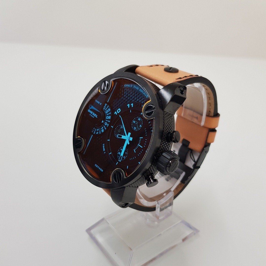 Diesel Daddy Brown Leather Men's Watch DZ7408 - The Watches Men & CO #4